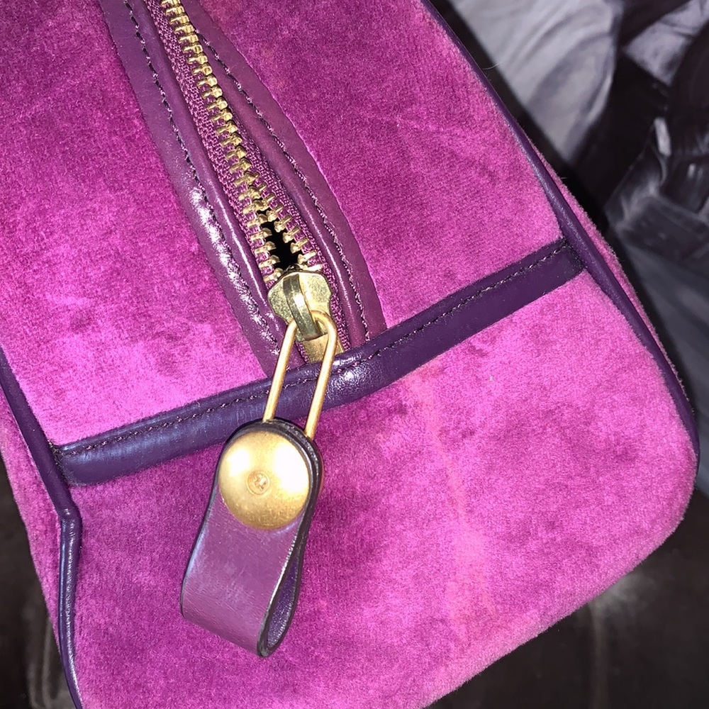 THIS!…Rare bowler bag in new condition 🥳🥳❌ - Picture 6 of 14